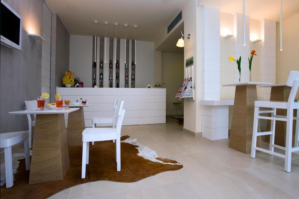 Residence Belmare Rimini Bagian luar foto
